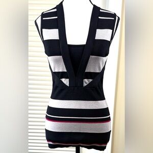 Le Chateau Striped Bodycon Sleeveless Top Size S - Chic & Versatile